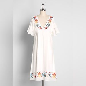 Candy Skull Sweetness Embroidered Dress Size 14